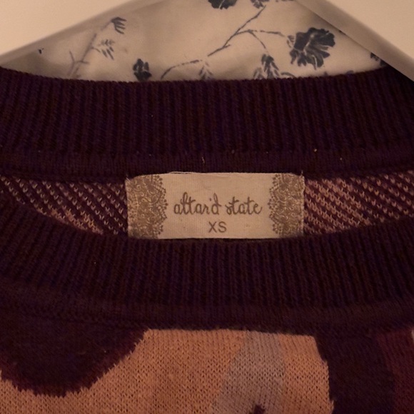 Alter’d State Cropped Sweater - Picture 3 of 3